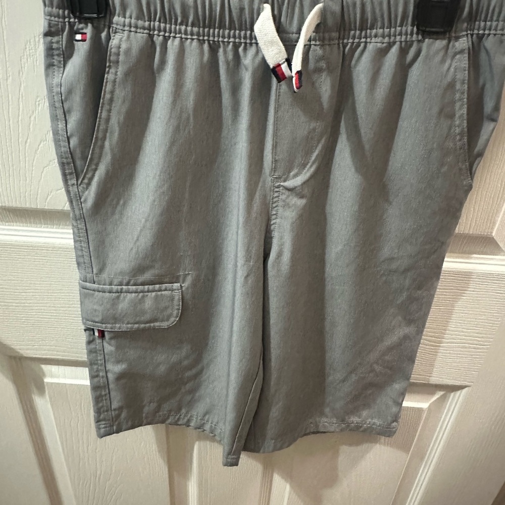 Tommy Hilfiger Light Gray Cargo Shorts